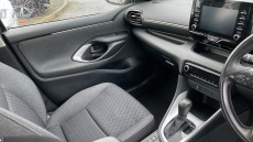 Toyota Yaris 1.5 Hybrid Icon 5dr CVT Hybrid Hatchback